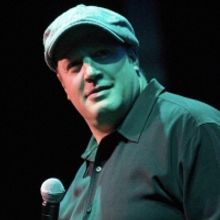 Kevin James Comes to the Warner Theatre This Month