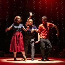 DO I LOVE YOU? by John Godber to be Presented at Smock Alley Theatre