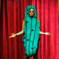 Review: PICKLE, Park Theatre