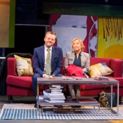 BWW Review: Redhouse Arts Center Delivers Knockout Comedic Performances in GOD OF CARNAGE