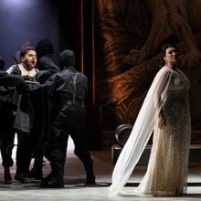 Review: NABUCCO ve Státní opeře