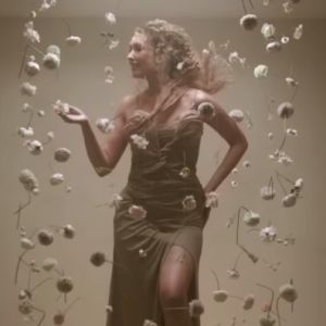 Video: Loren Allred Shares 'I Hear Your Voice' Visual