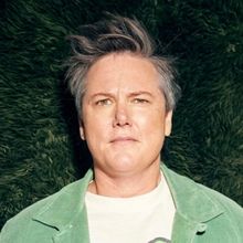 Comedian Hannah Gadsby to Perform New Stand-Up Show WOOF! at the Curran Theater