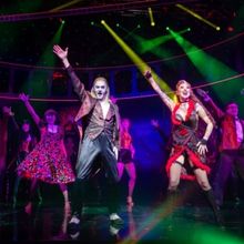 Review: THE ROCKY HORROR SHOW at Crown Theatre