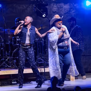 Review: CHAPEL HART at Magnolia Blossom Festival