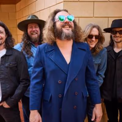 Photos: MY MORNING JACKET, MODEST MOUSE Cover Neil Young Tracks