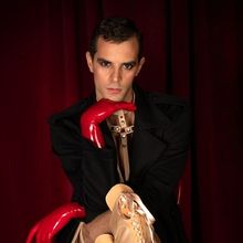 PHOTO: Primera imagen de José Pastor como Emcee en CABARET