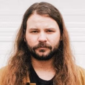 Brent Cobb Releases New Single 'When Country Came Back To Town'