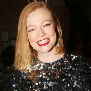 'There's Nothing Like Live Theatre': Sarah Snook on Body-Shaming and Returning to…