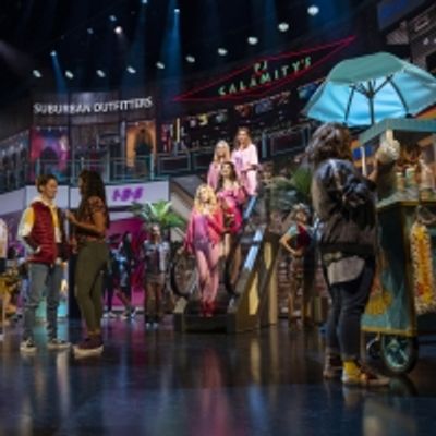 Photo Flash: Get A First Look At MEAN GIRLS On Tour