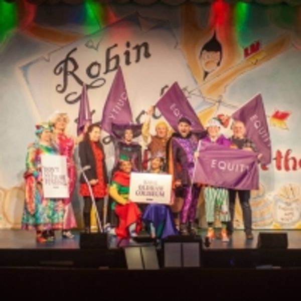 Oldham MP Joins Panto Cast Onstage Demanding Arts Council 'Save The Coliseum' Photo