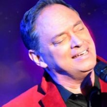 Les Lankhorst Presents A CROONER CHRISTMAS Online
