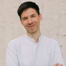 Interview: Brian D. Kennedy of A LITTLE BIT COUNTRY & MY FAIR BRADY