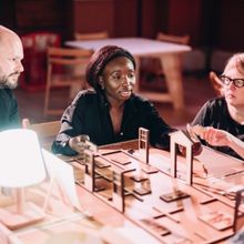 Review: 1884, Shoreditch Town Hall