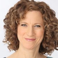 Laurie Berkner to Perform in Norwalk, CT at the Wall Street Thetare
