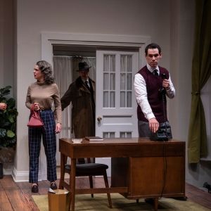 Review: DIAL M FOR MURDER at Northlight Theatre