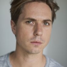 INBETWEENERS' Joe Thomas Comes to Theatre Royal in WHAT'S IN A NAME?