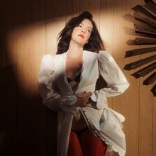 Jena Malone Sets 'Flowers for Men' Album; Check Out the Lead Single Now