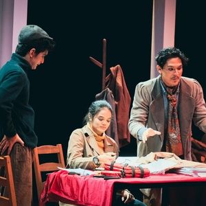 Review: KELAS AKTING TITIMANGSA’s Pemberontak: An Intriguing Exploration