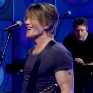 Video: Goo Goo Dolls & Marc Roberge Of O.A.R. Perform Tom Petty's 'I Won't Back Down' on GMA