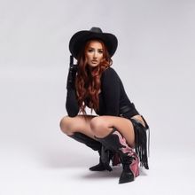 Country Star Jenna DeVries Unveils Her Highly Anticipated Self-Titled Album