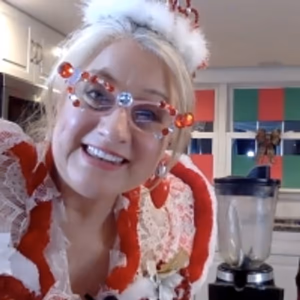 BWW Exclusive: Ms Clauz's Corner- Chocolate Cupcake Milkshake