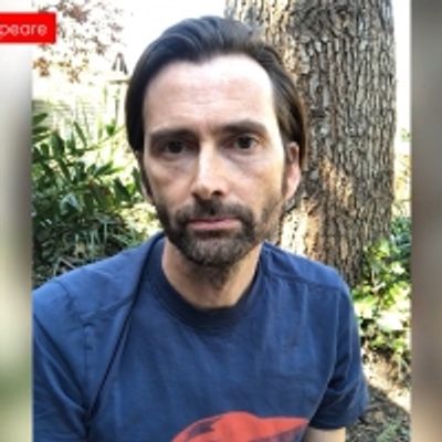 VIDEO: David Tennant and More in Royal Shakespeare Company's #ShareYourShakespeare Campaign