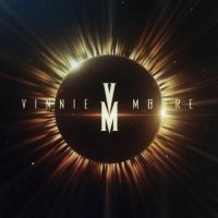 Vinnie Moore Releases New Video 'Same Sun Shines'