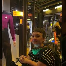 Video: FREAK THE MIGHTY Cast Visits Seattle's MOPOP Museum