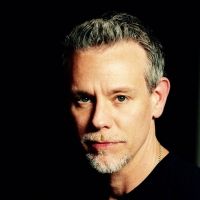 Adam Pascal Brings New Solo Show to Walnut Creek