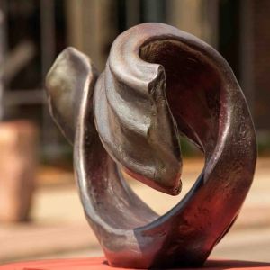 'Linger' By Sioux Falls Artist Cameron Stalheim Wins SculptureWalk's 2023 People's…