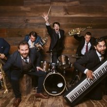 The Shubert Alley Cats to Play at Playhouse on Park This Month