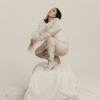 Molly Hammar Releases New Single 'Shortcuts (I Can't Wait)'