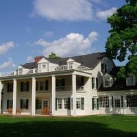 Sonia Plumb Dance Debuts DUOS & TRIOS At Hill-Stead Museum This Month