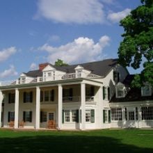 Sonia Plumb Dance Debuts DUOS & TRIOS At Hill-Stead Museum This Month