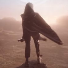 TV: Aitana interpreta 'Volaré' de MÁS ALLÁ DE LA LUNA