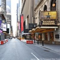 Broadway, West End y Gran Vía optan por una decisión cauta para su reapertura