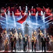 Social Roundup: Fans Attend the Re-Opening of LES MISERABLES - THE STAGED CONCERT