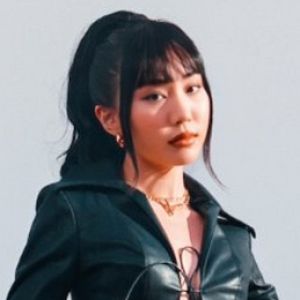 Sally Han Announces Debut EP & Drops 'One Last Time'