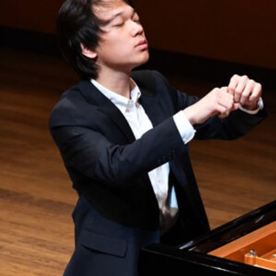 Taige Wang Wins First Prize at 8th Tbilisi International Piano Competition