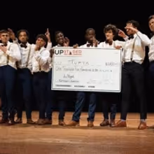 Tufts University's Blackout Step Team Wins UPSTAGED 1: STEP AND THE CITY