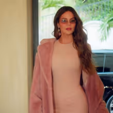 THE GIRLS Trailer Pulls Back Curtain on Khlo&eacute; Kardashian's Closest Friendships