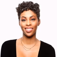 Comedian Daphnique Springs to Perform at The Den Theatre