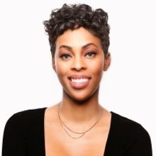 Comedian Daphnique Springs to Perform at The Den Theatre