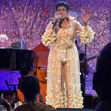 Review: Melba Moore Brings Her Own Brand of Cool to NYC at 54 Below