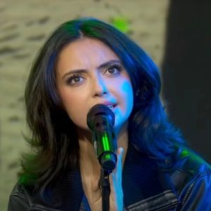 Video: Isabella Esler Sings 'Dead Mom' From BEETLEJUICE on GMA