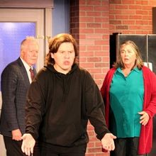 Review: ADMISSIONS at Players Circle Theater