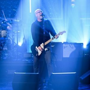Video: Bob Mould Performs 'When Your Heart Is Broken' on THE TONIGHT SHOW