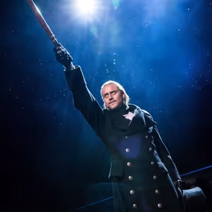 Hayden Tee to Return as 'Inspector Javert' in LES MISÉRABLES North American Tour