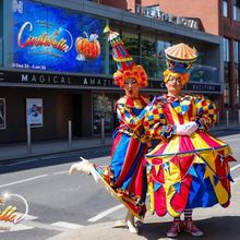 The Wicked Sisters Come to Norwich Theatre in CINDERELLA Pantomime